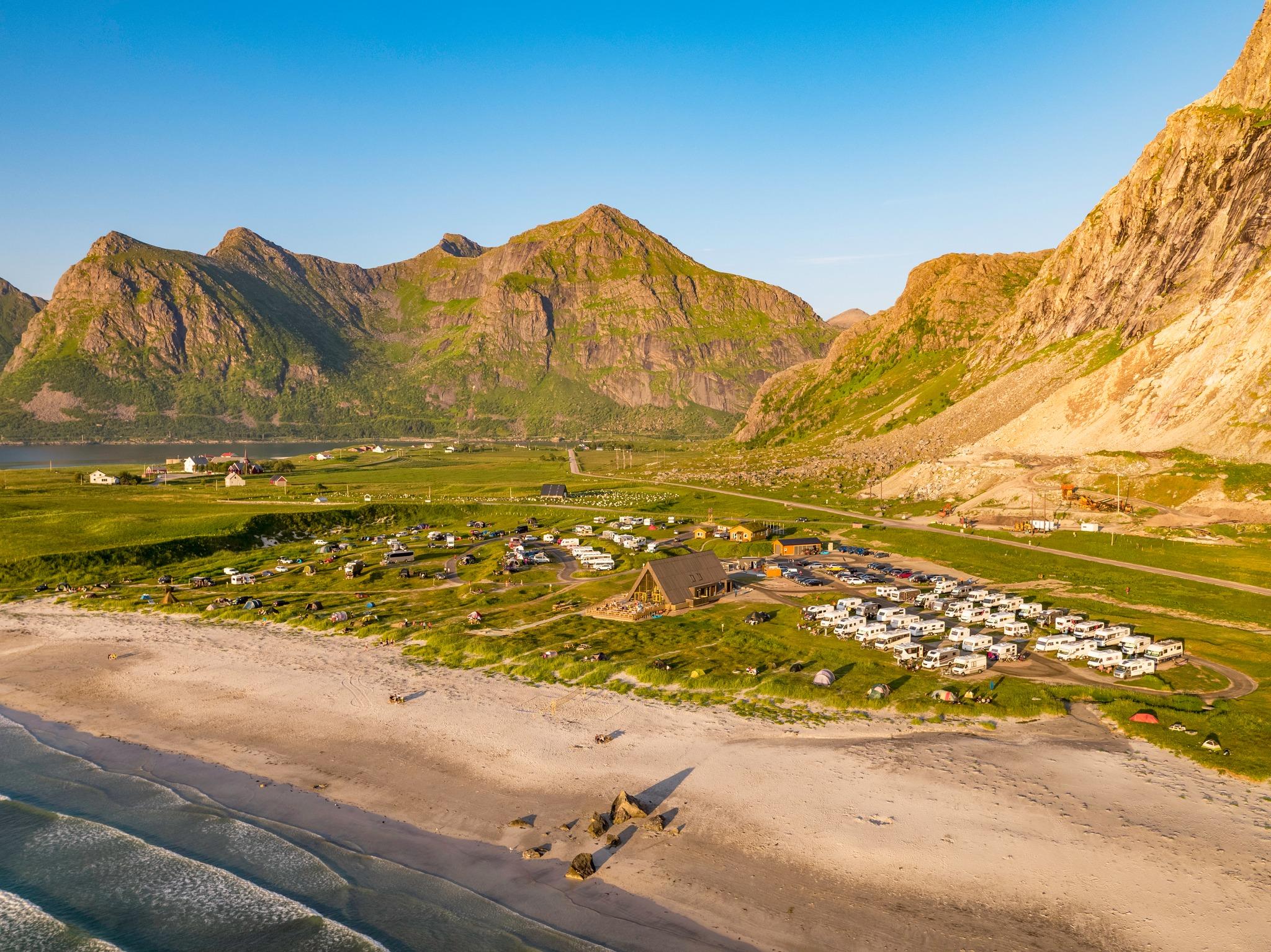 Lofoten Beach Camp